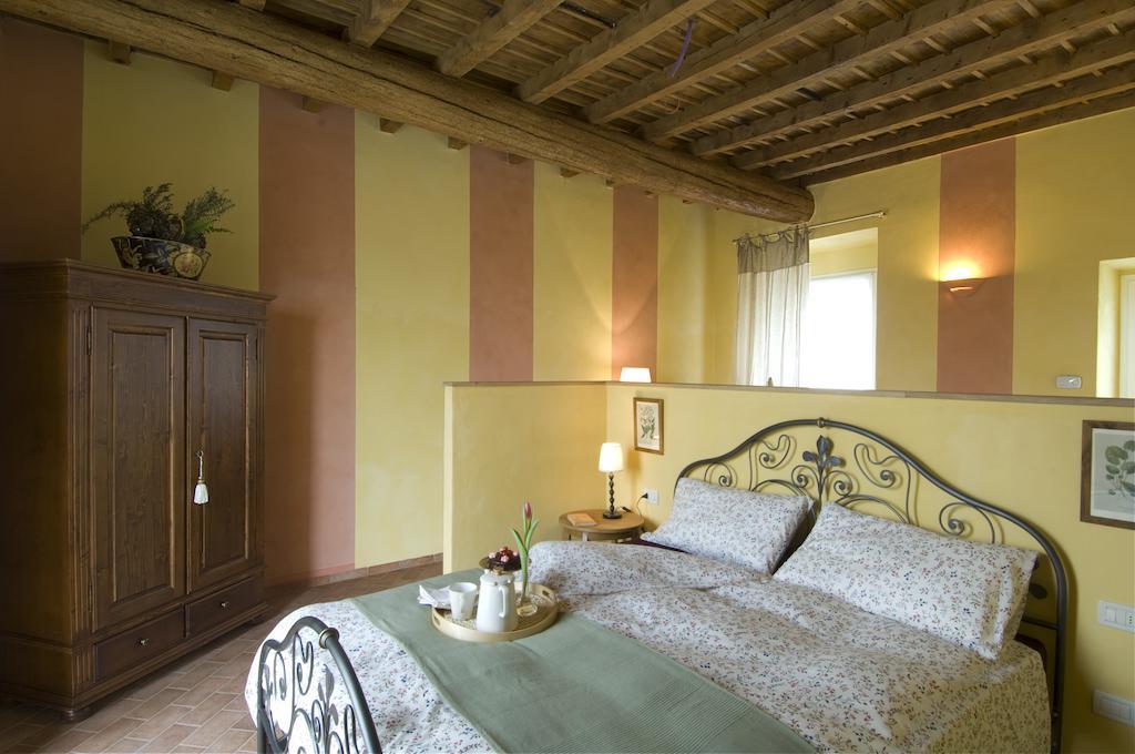 Agriturismo Cascina Maiocca Mediglia Phòng bức ảnh